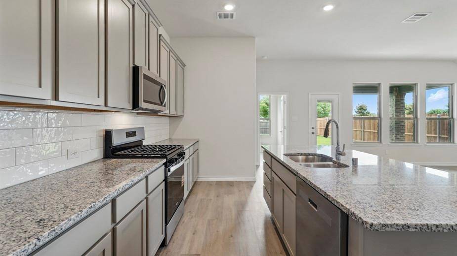 4192 Plateau Drive, Forney, TX 75126