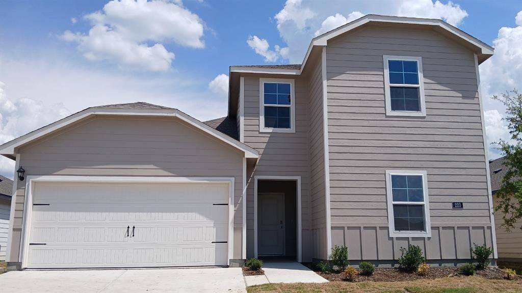 223 Whispering Pine Drive, Royse City, TX 75189