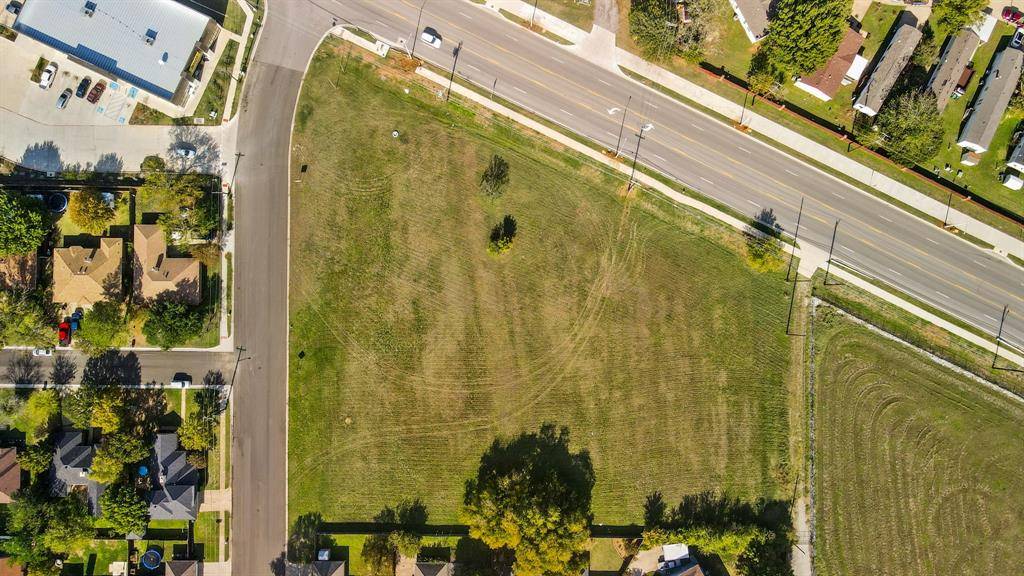 5200 E McKinney Street, Denton, TX 76208