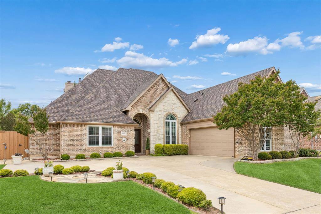 6501 Falcon Crest Lane, Sachse, TX 75048