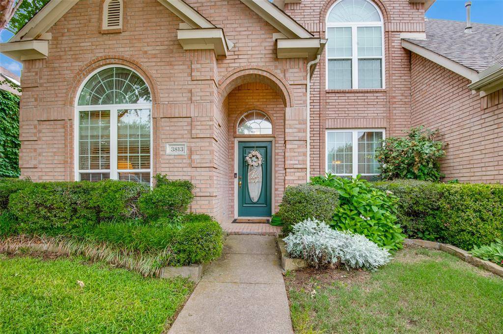 3813 Cherokee Drive, Bedford, TX 76021