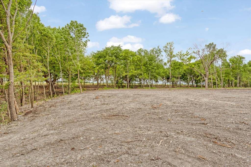 641 Jameson, Van Alstyne, TX 75495