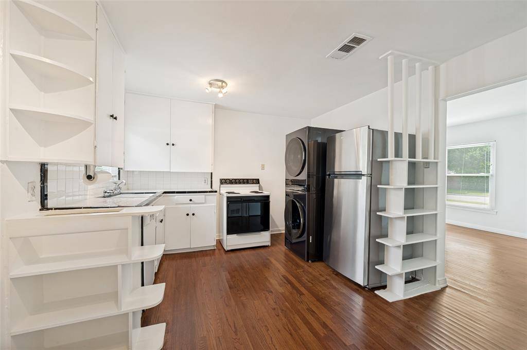 9803 Larga Drive, Dallas, TX 75220