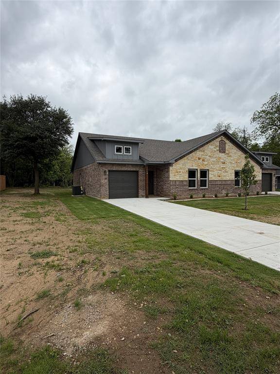 5617 De Cory Road, Fort Worth, TX 76134
