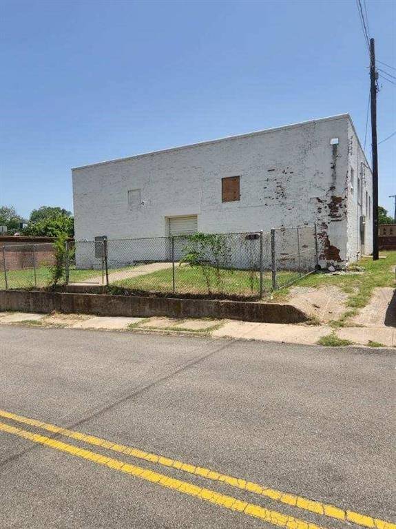 807 S Austin Avenue, Denison, TX 75020