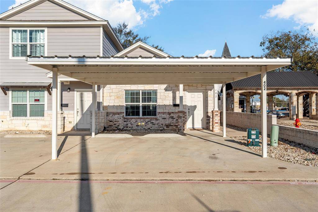 402 Spring Street, Mcgregor, TX 76657