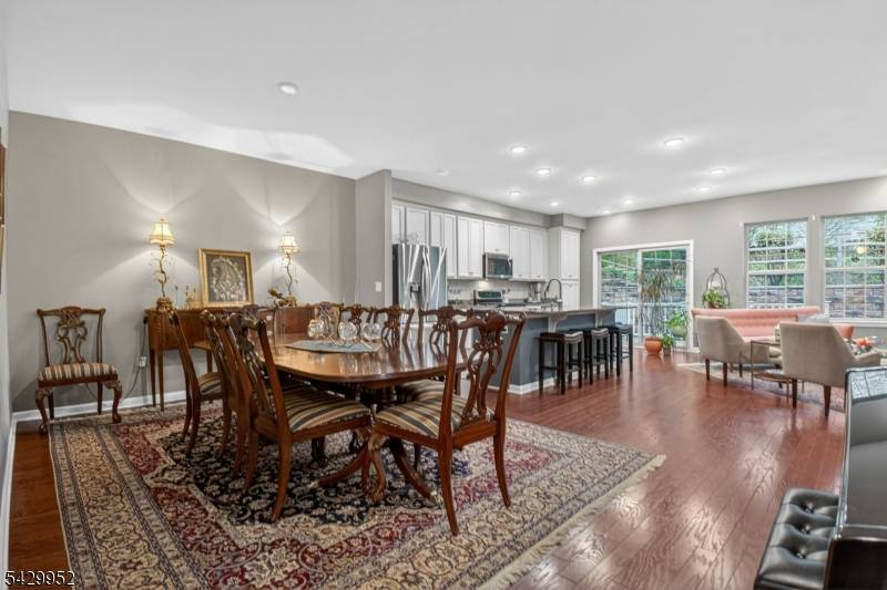 104 Albert Ct, Randolph Twp., NJ 07869