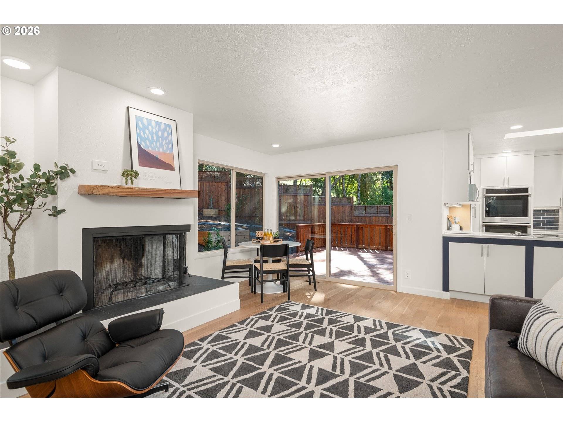 1980 KIMBERLY DR, Eugene, OR 97405