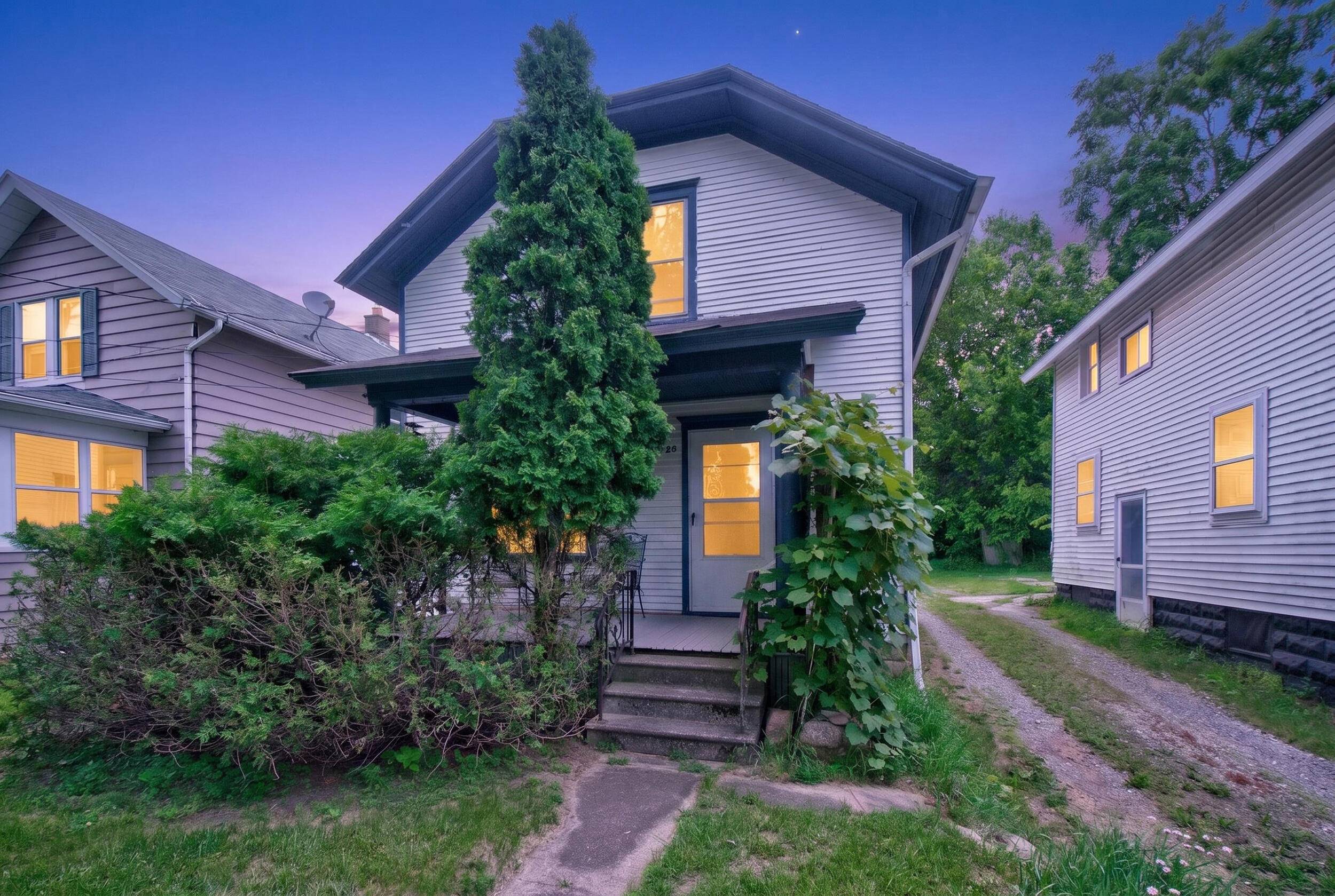 305 Watts ST, Blackman Twp, MI 49203