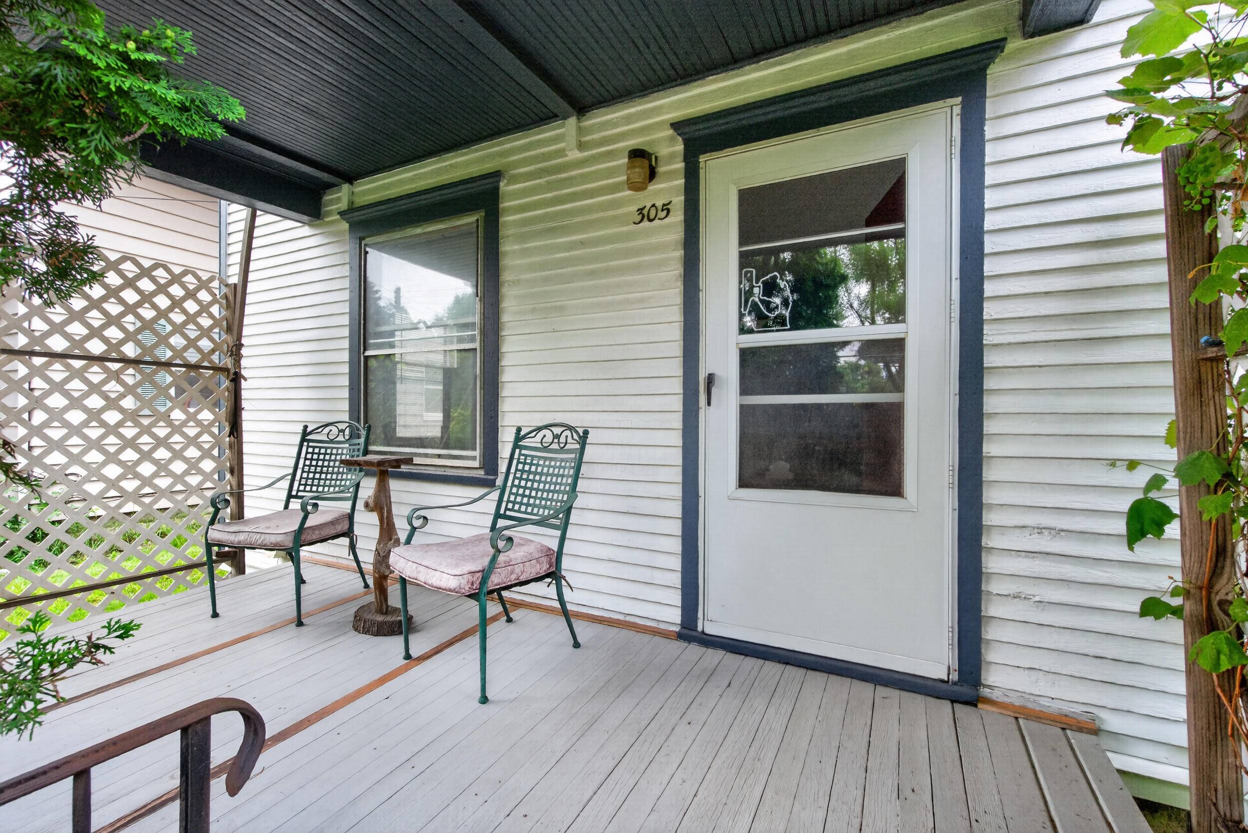 305 Watts ST, Blackman Twp, MI 49203