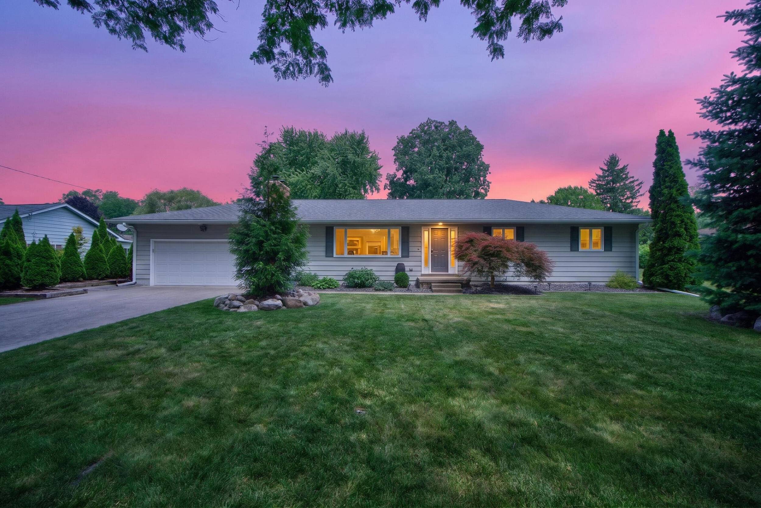 815 Kennedy ST, Jackson City, MI 49202