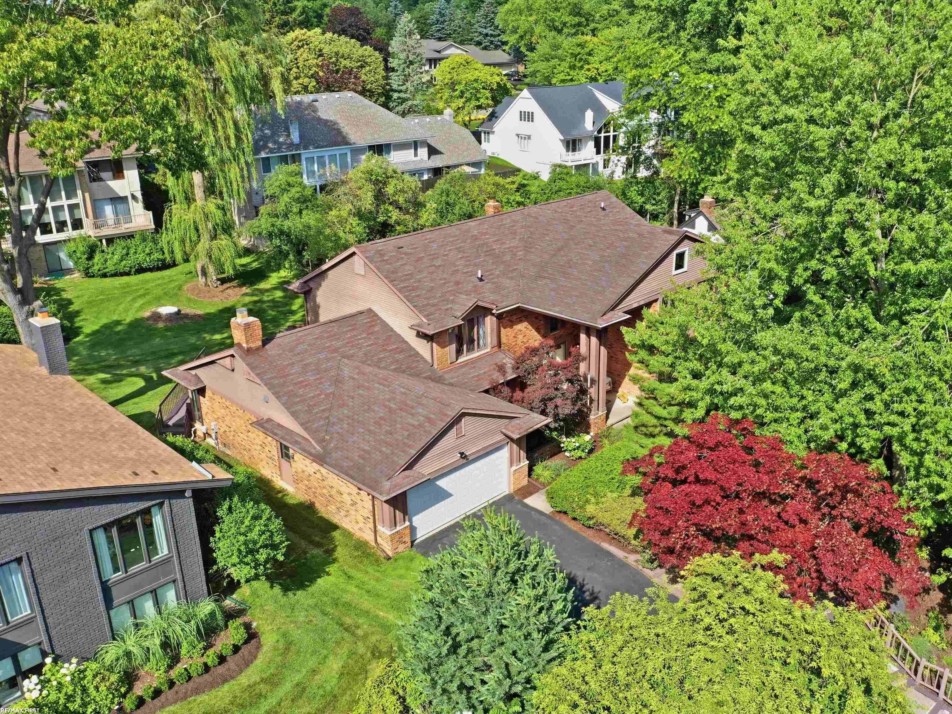 4677 Rolling Ridge RD, West Bloomfield Twp, MI 48323