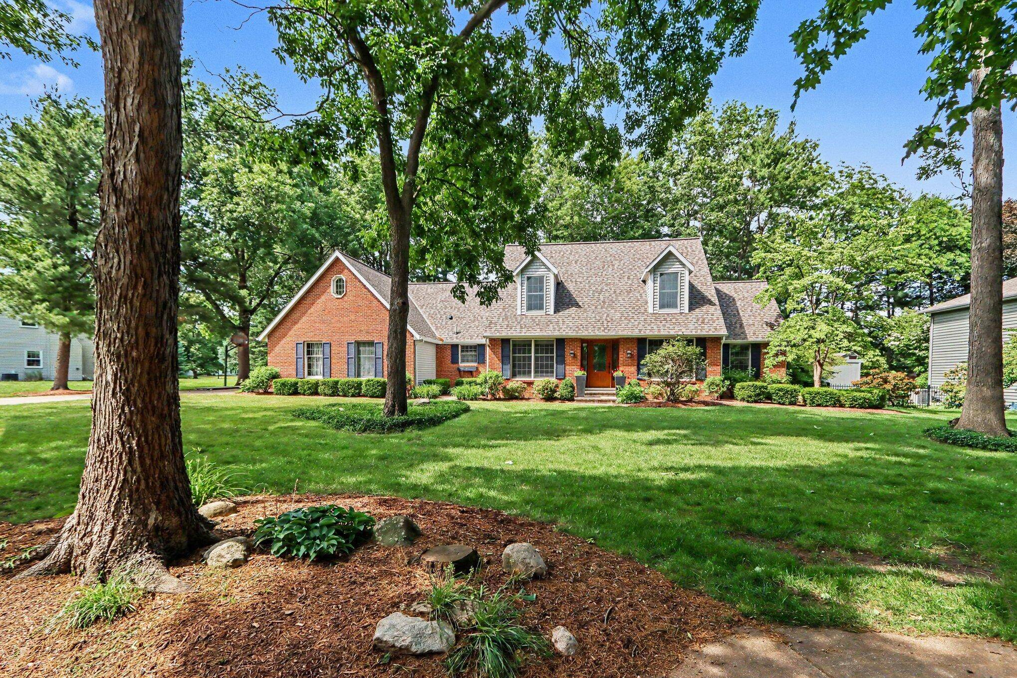 3020 Kalarama AVE, Portage City, MI 49024