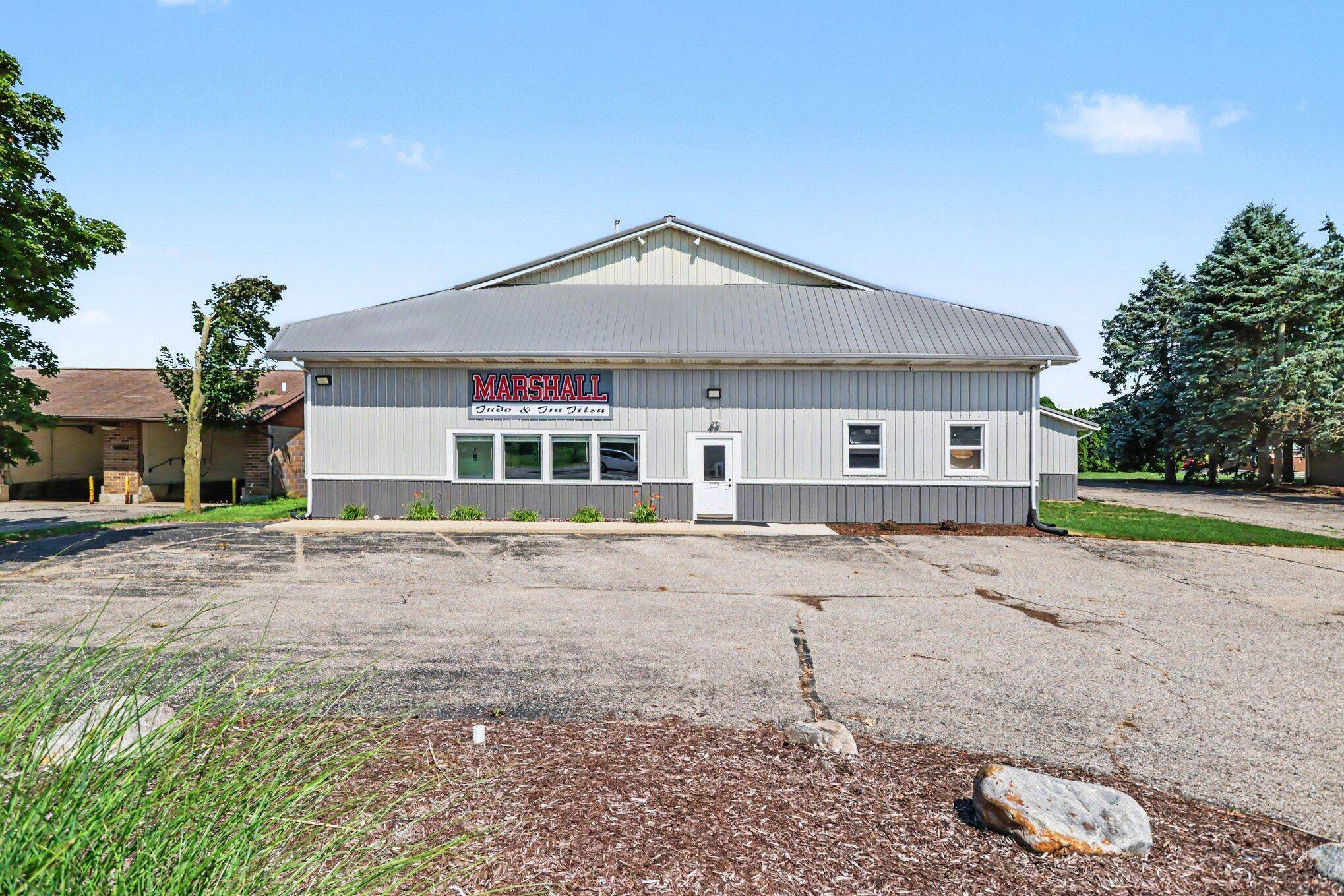 126 West DR N, Marshall City, MI 49068