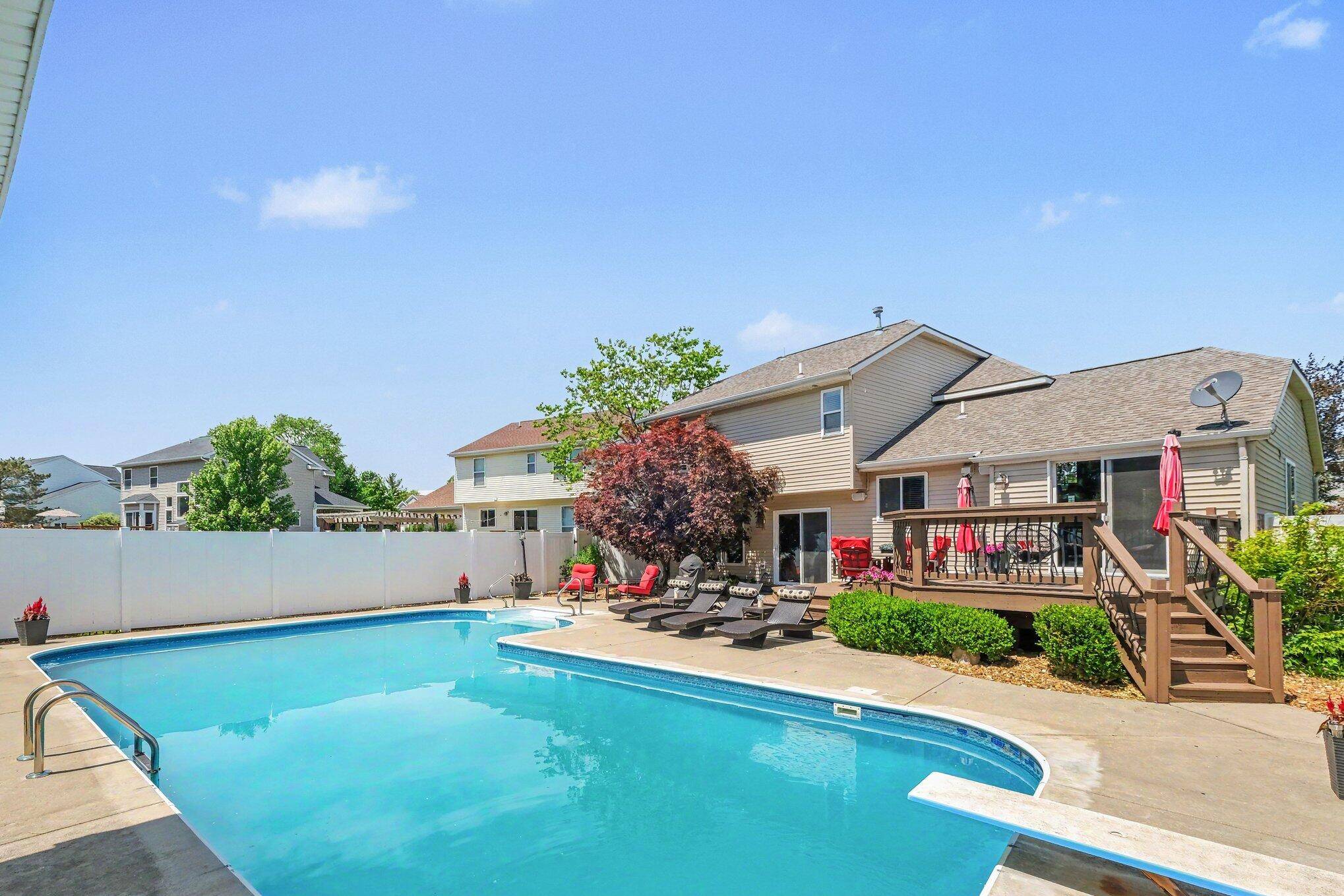 6630 Cannon Farms DR NE, Cannon Twp, MI 49341