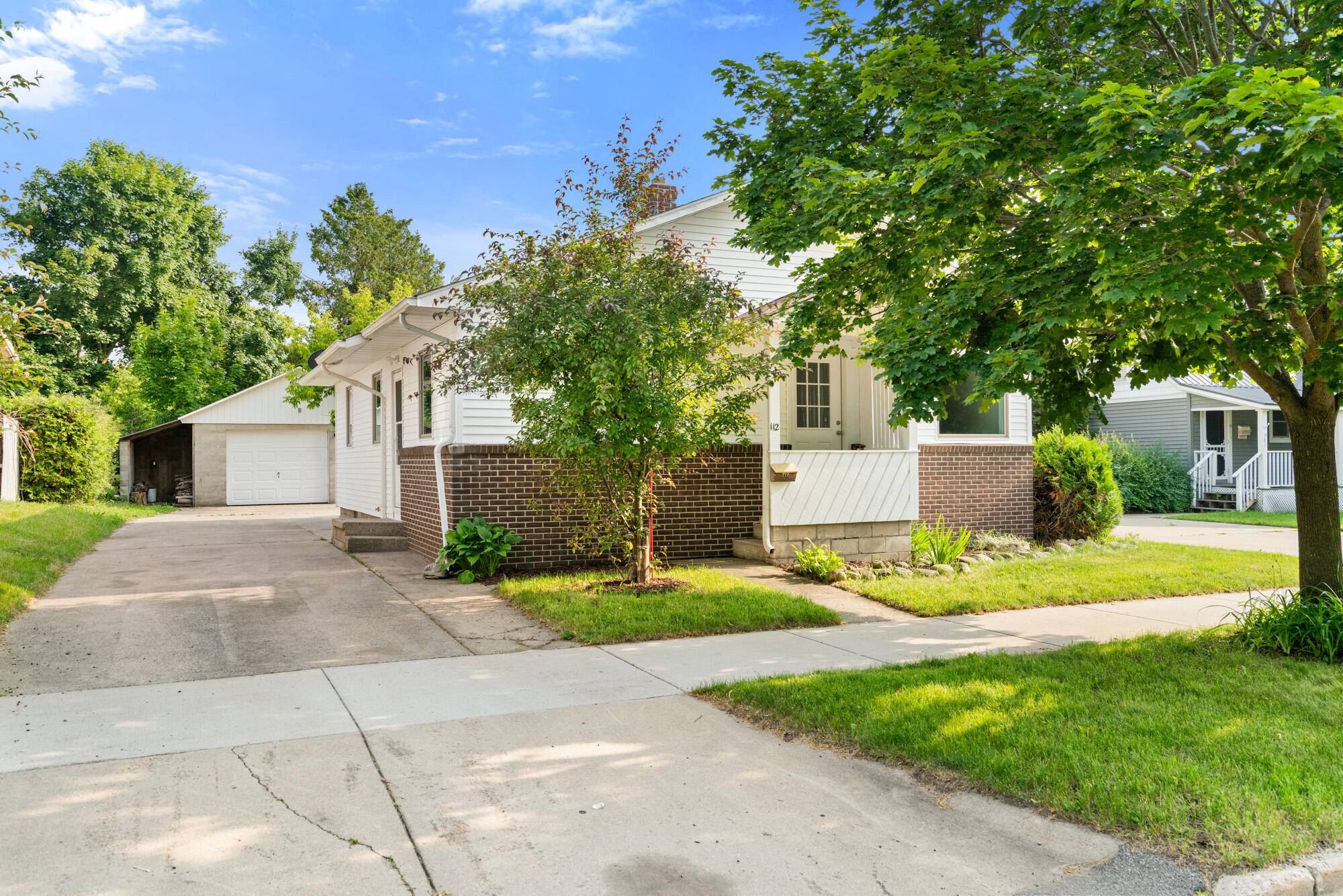 112 Fulton ST, Petoskey City, MI 49770