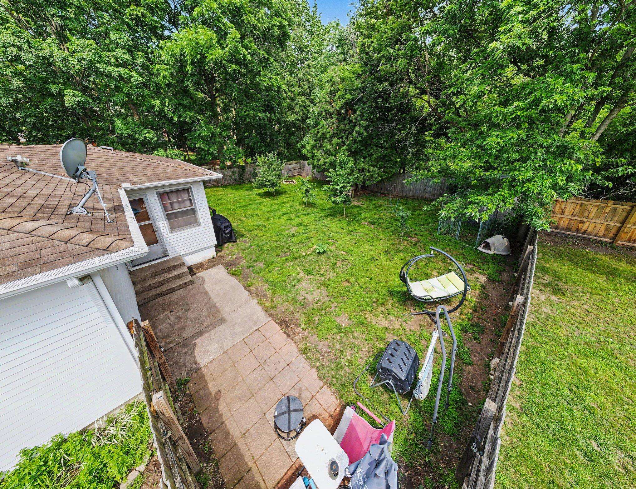 721 Parkway DR NE, City Of Grand Rapids, MI 49525