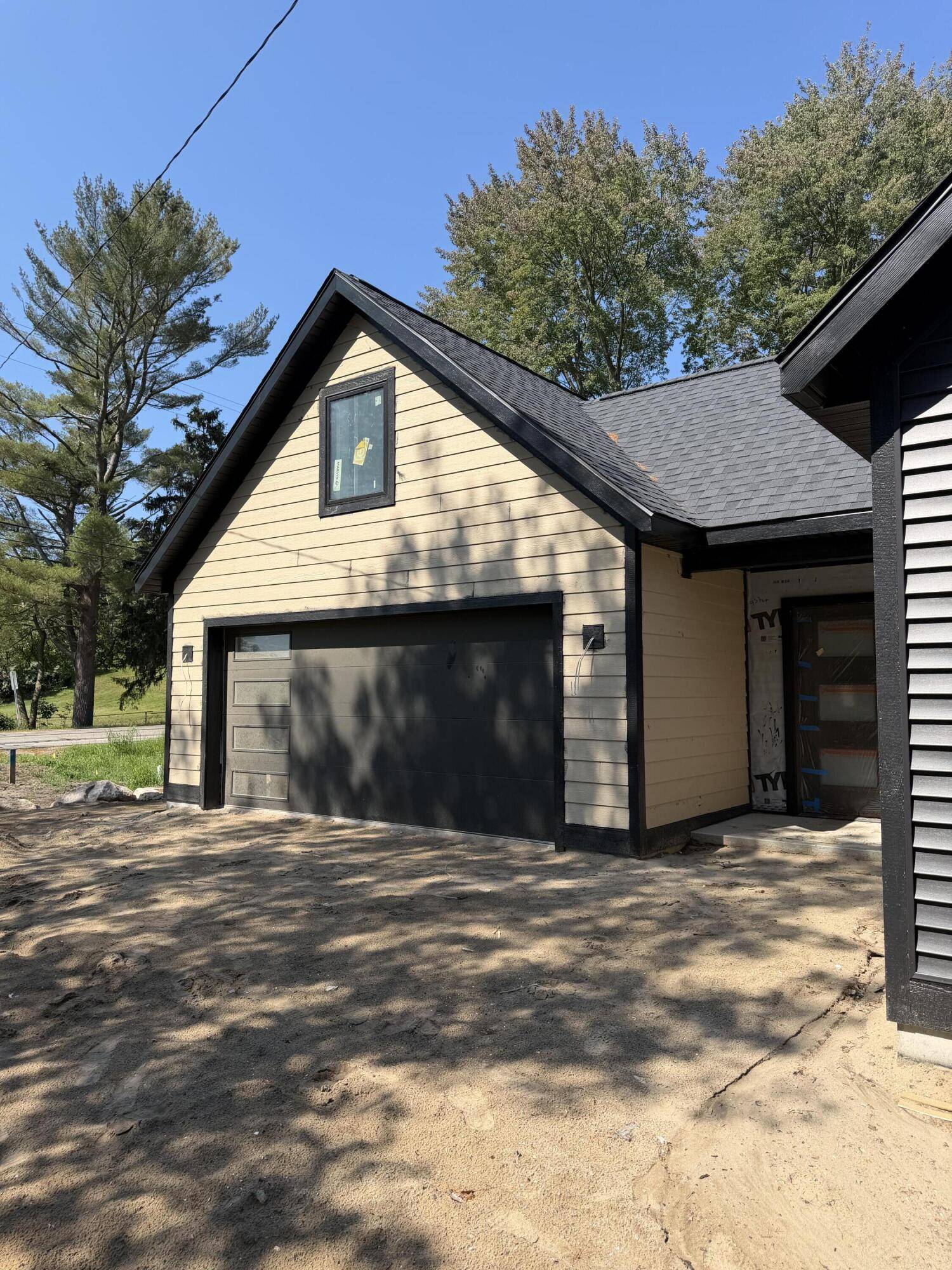 770 W Pontaluna RD, Norton Shores City, MI 49444