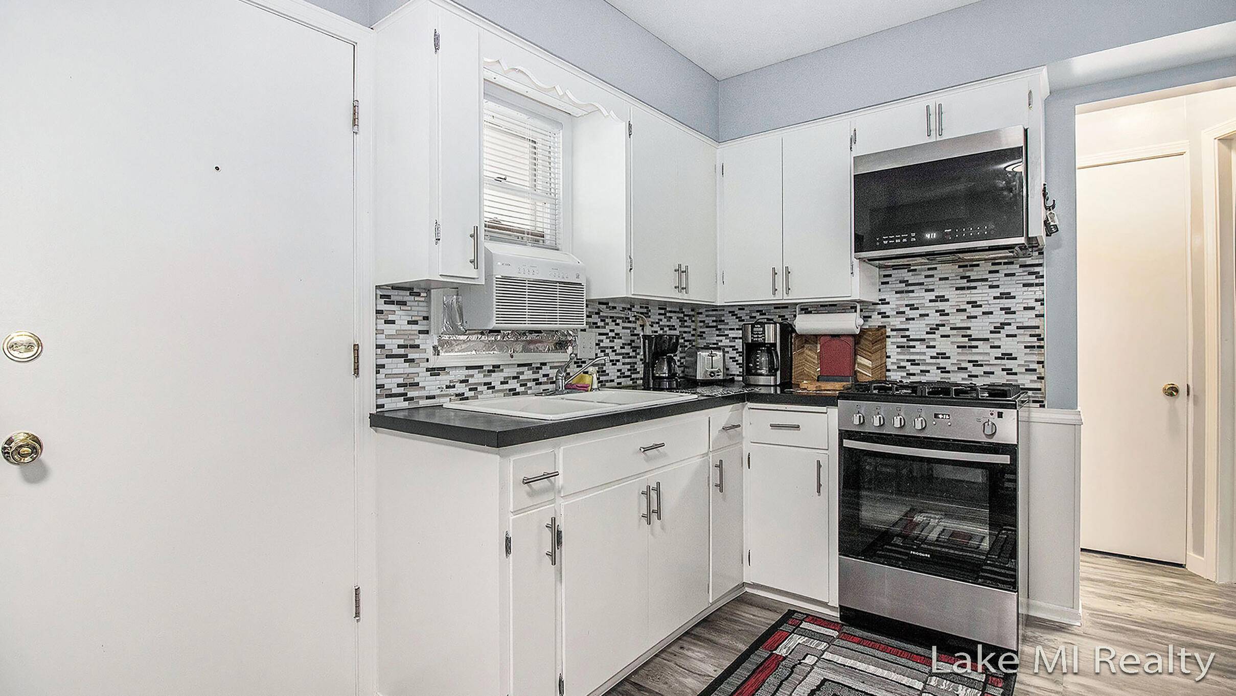 2130 Banner DR SW #21, City Of Wyoming, MI 49509