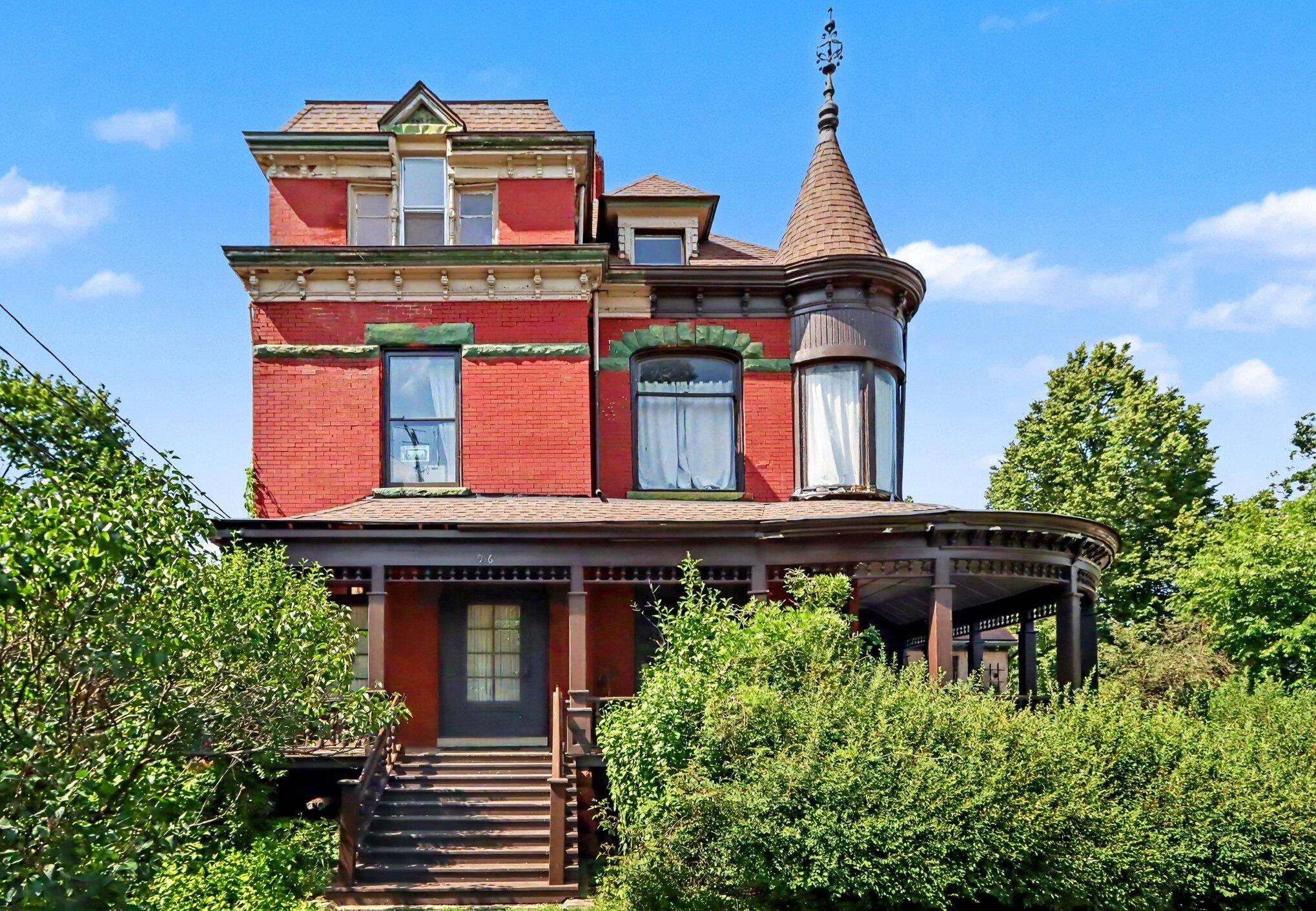 916 W Kalamazoo AVE, Kalamazoo City, MI 49007