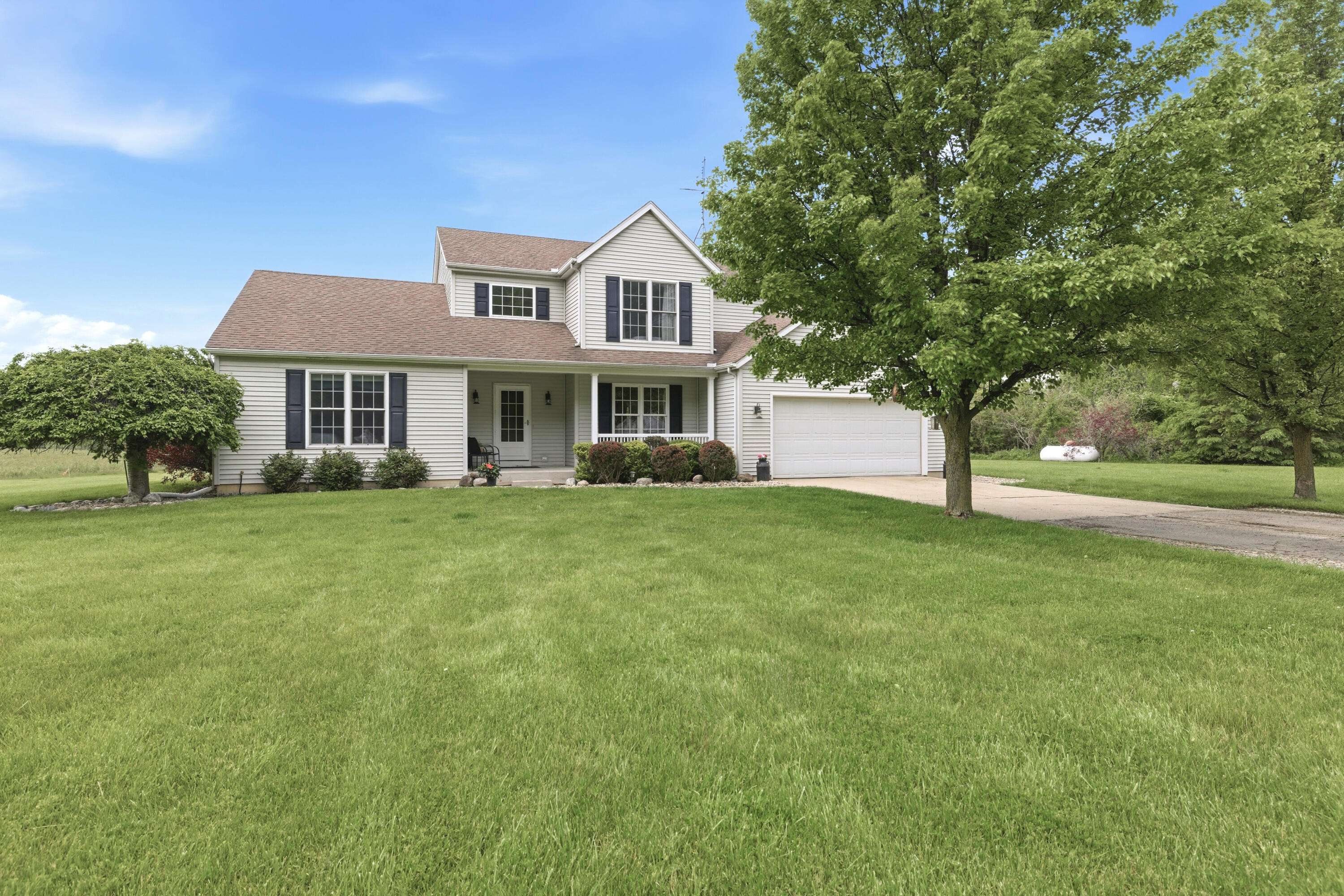 11226 Snow RD, Lake Charter Twp, MI 49106