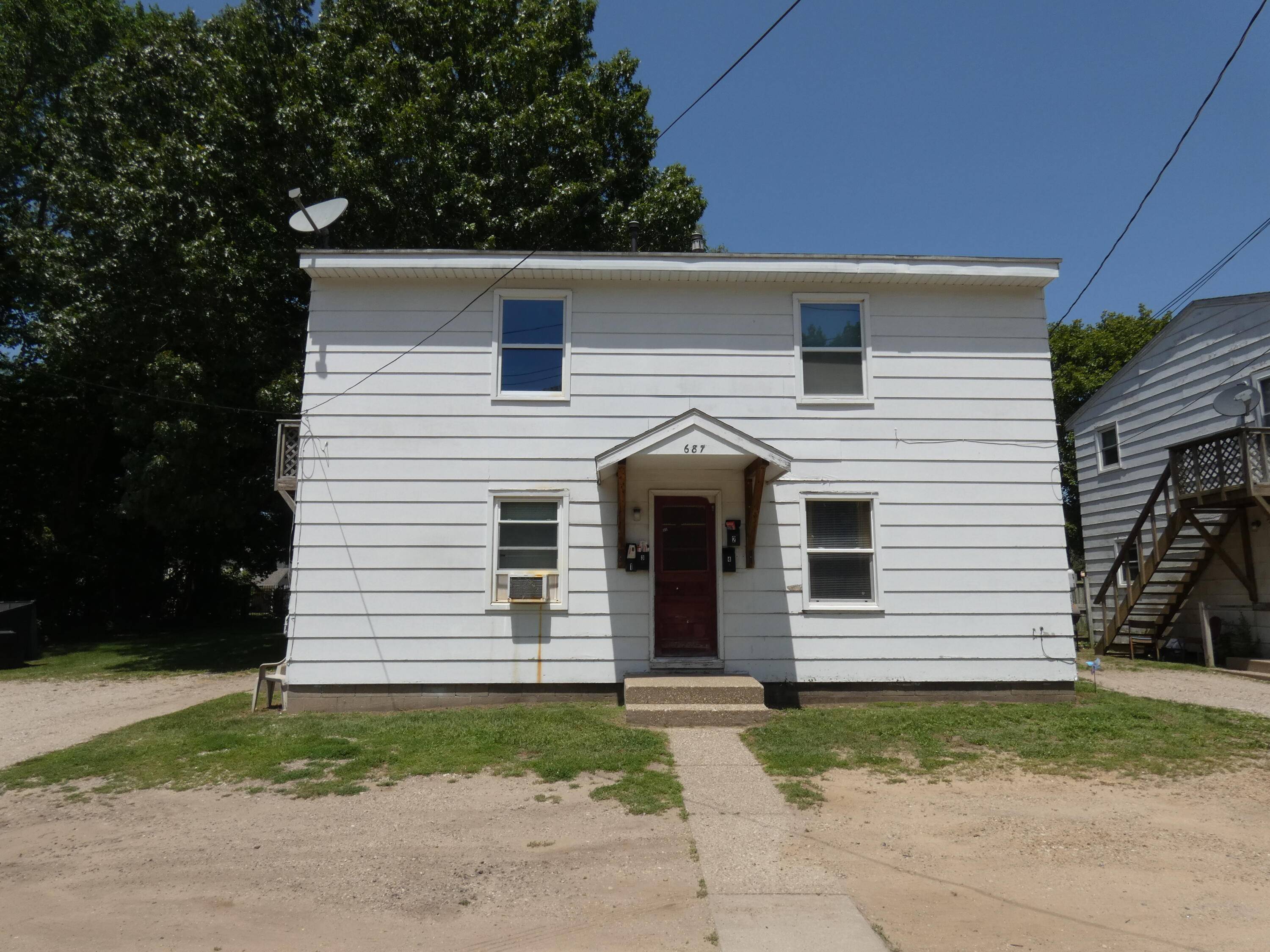 687 Mcguigan AVE, Benton Harbor City, MI 49022
