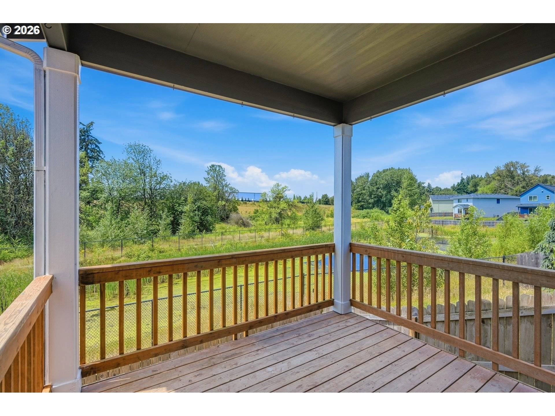 1043 N FAIRHOPE PL, Ridgefield, WA 98642