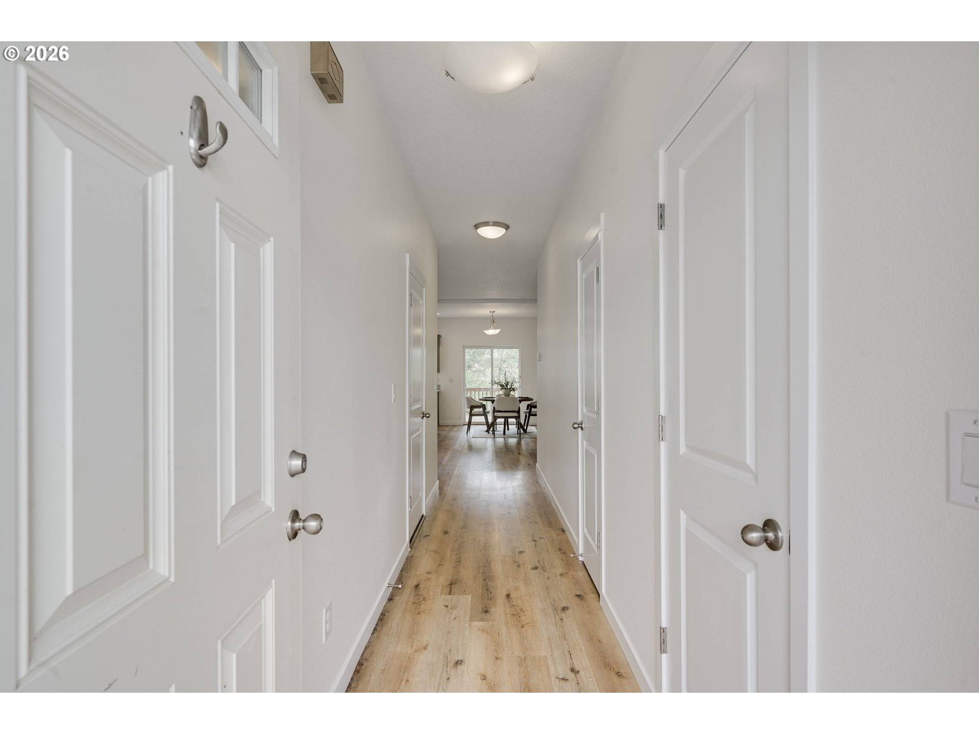 1043 N FAIRHOPE PL, Ridgefield, WA 98642