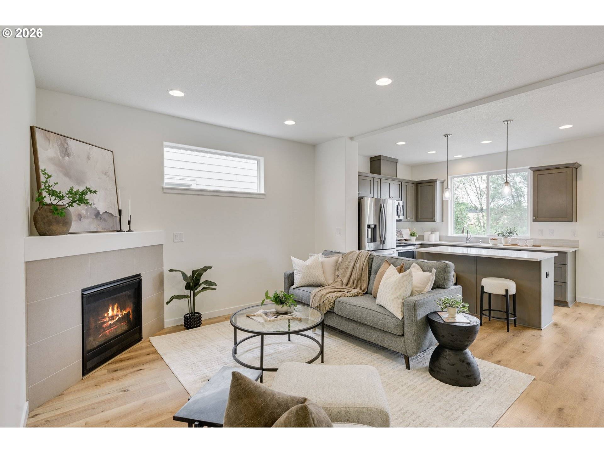 1043 N FAIRHOPE PL, Ridgefield, WA 98642
