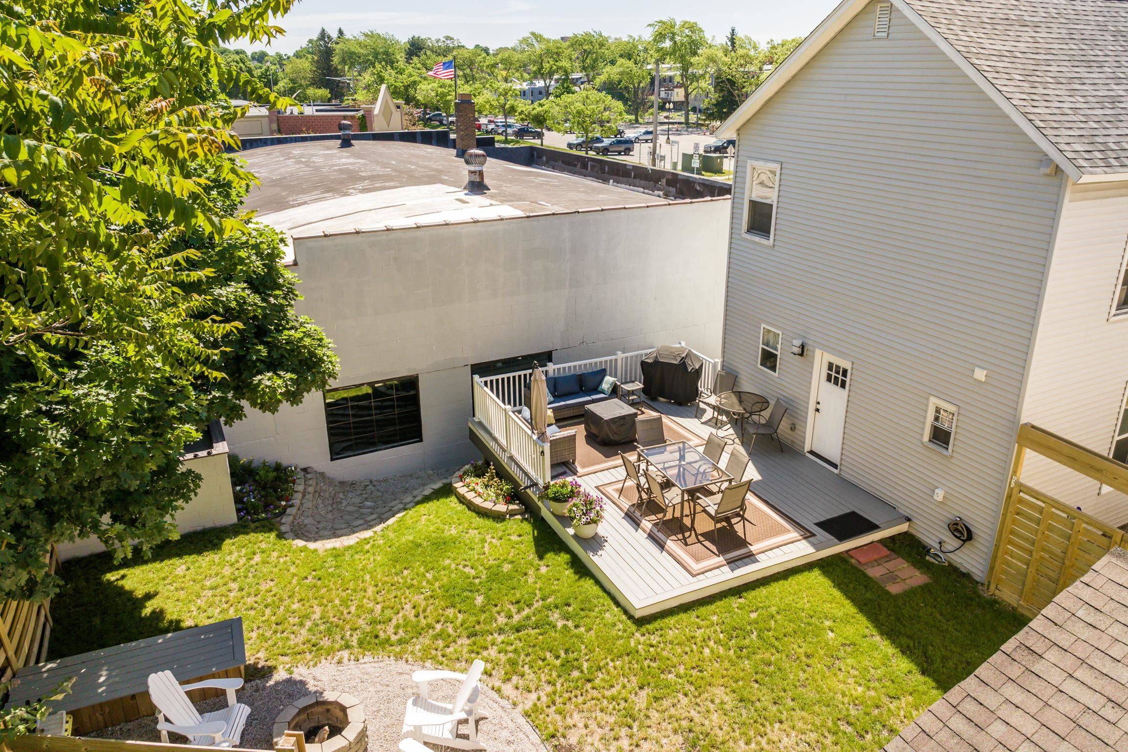 210 Fifth AVE, Manistee, MI 49660