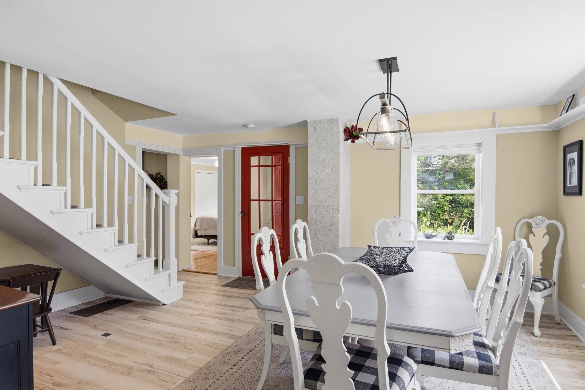 123 E Sixteenth ST, Traverse City, MI 49684