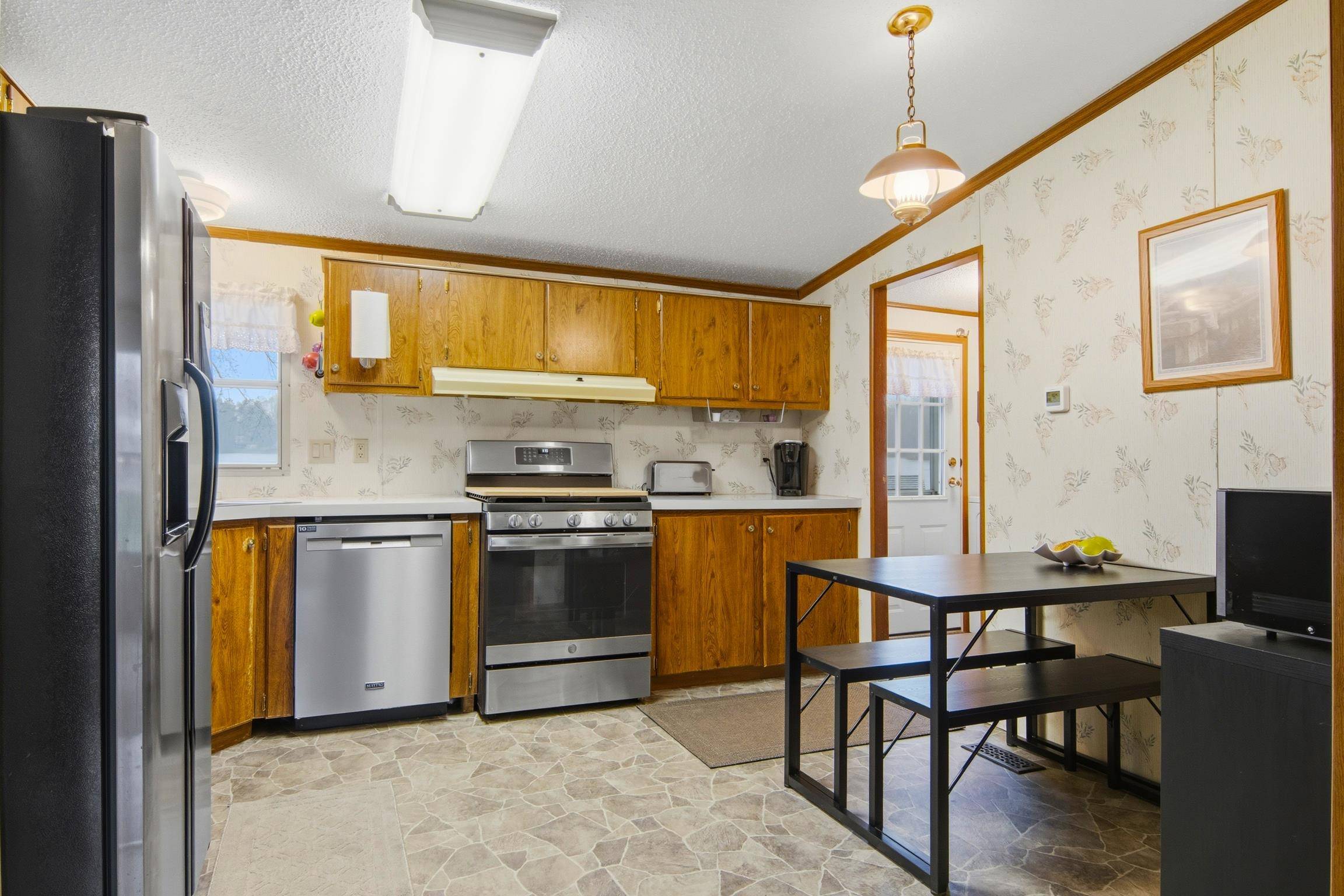 206 Autumn RD, Cadillac, MI 49601