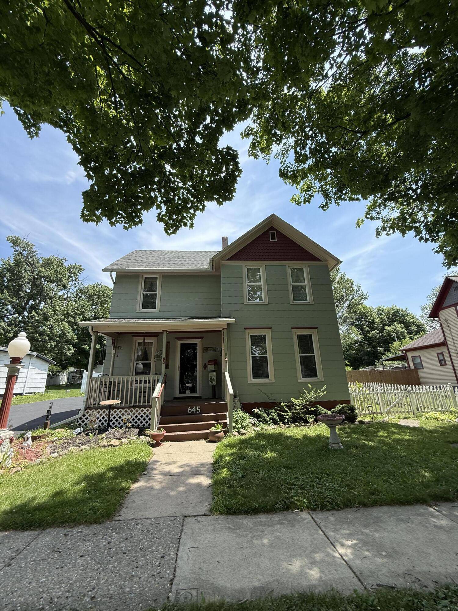 645 State ST, Adrian City, MI 49221