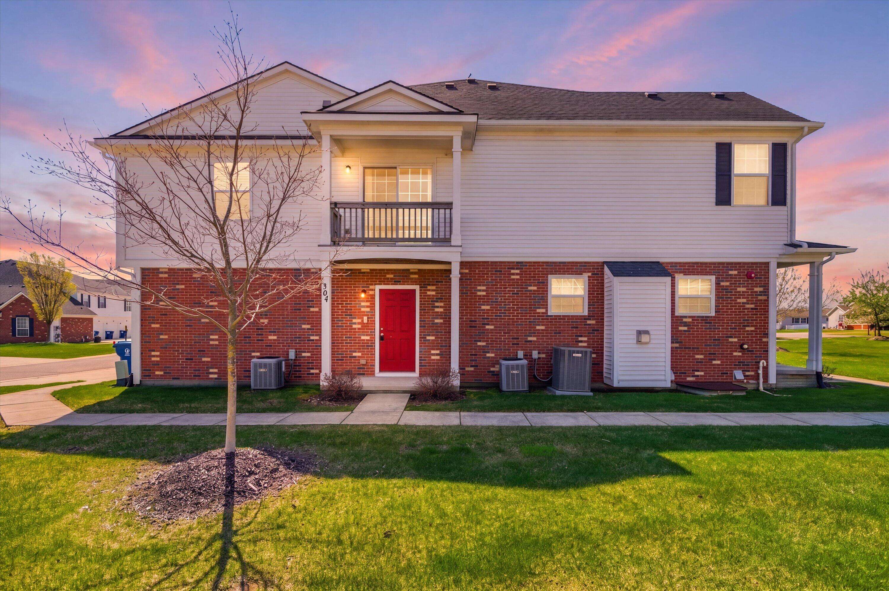 1304 Riversedge DR, Saline Twp, MI 48176