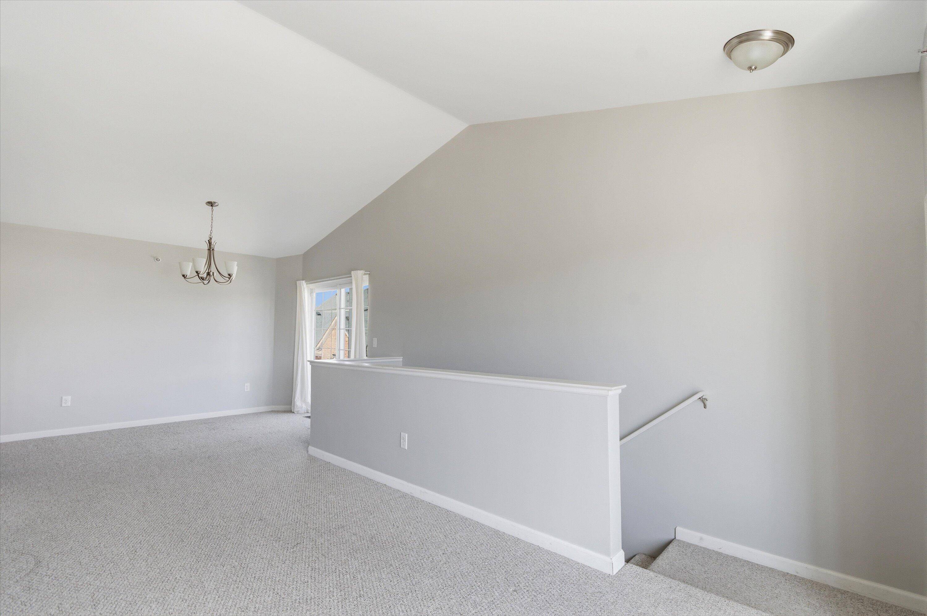 1304 Riversedge DR, Saline Twp, MI 48176