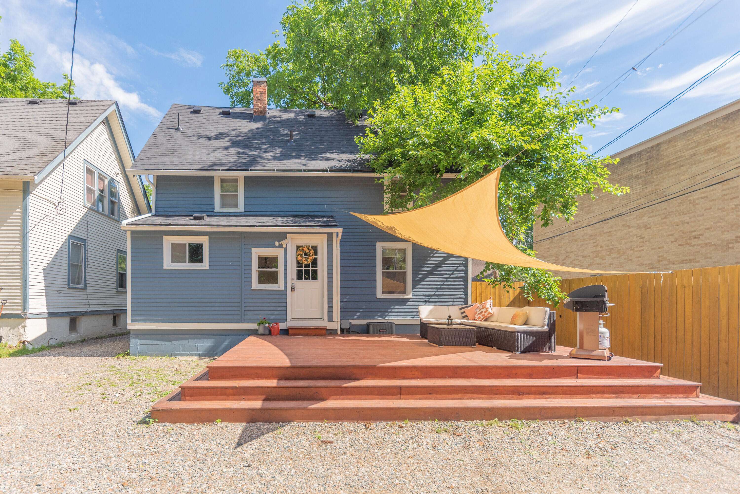 1123 W Huron ST, Ann Arbor, MI 48103