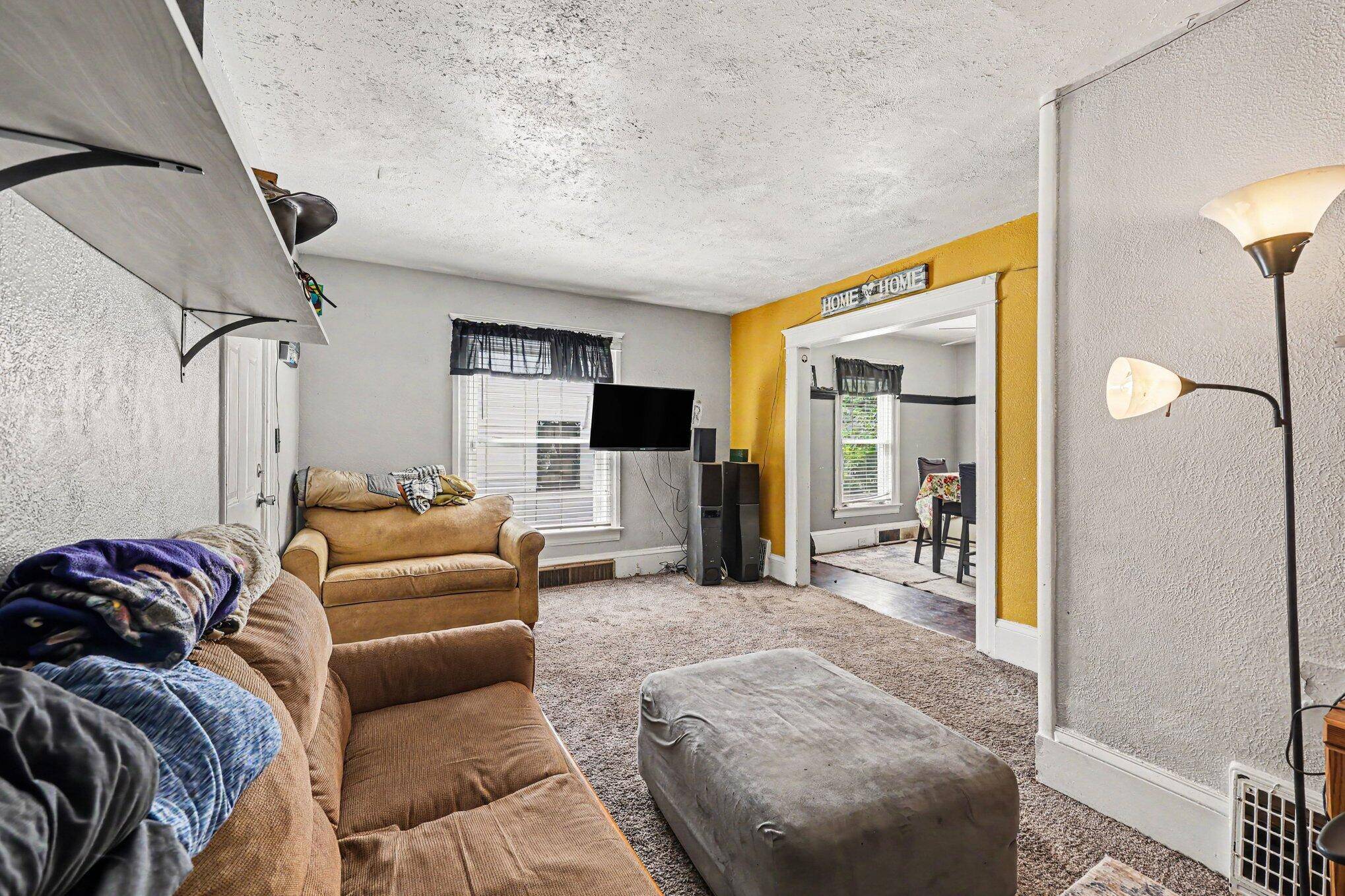 134 Hollis ST, Jackson City, MI 49203