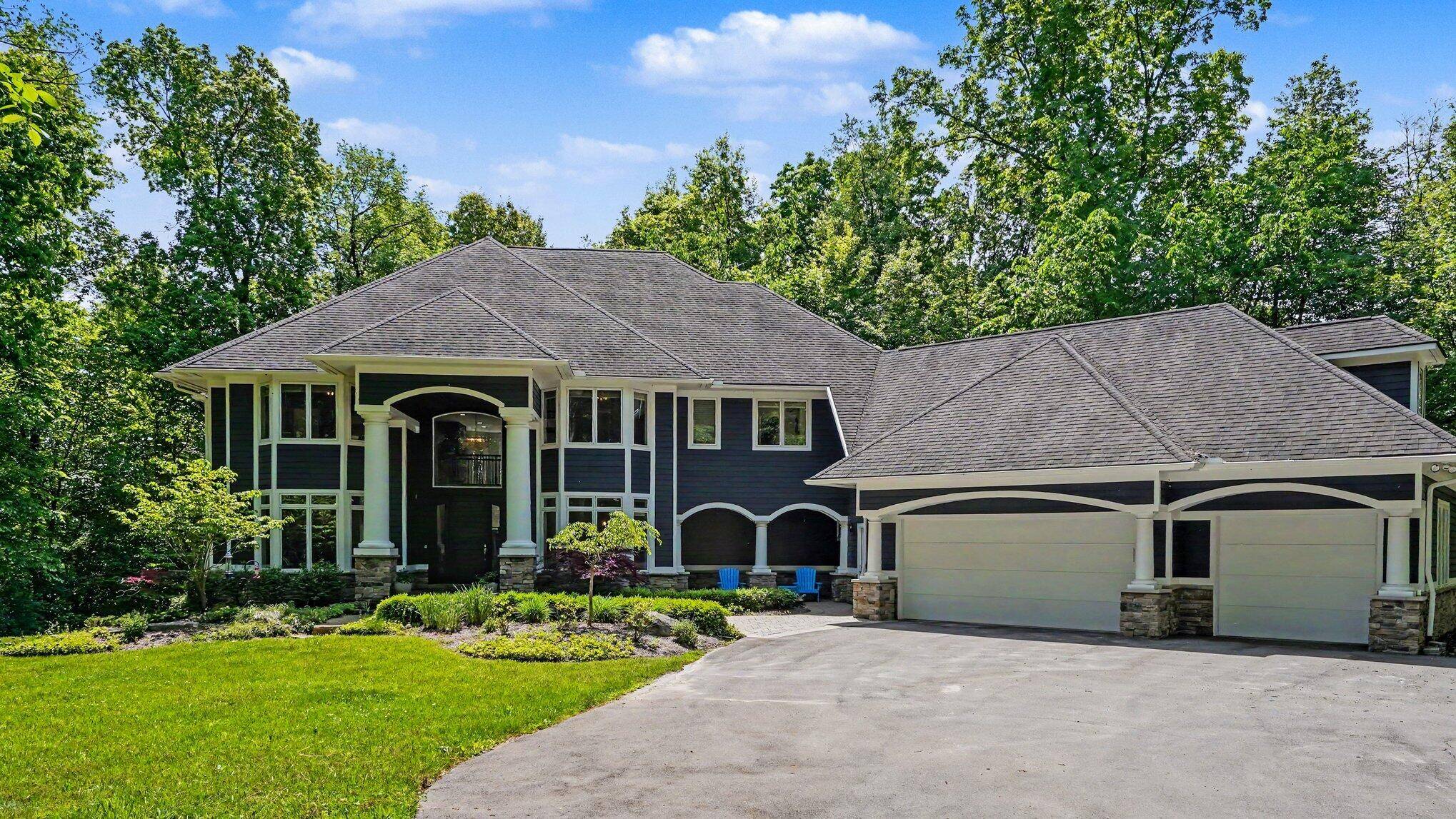 6311 Cobblestone LN, Webster Twp, MI 48130