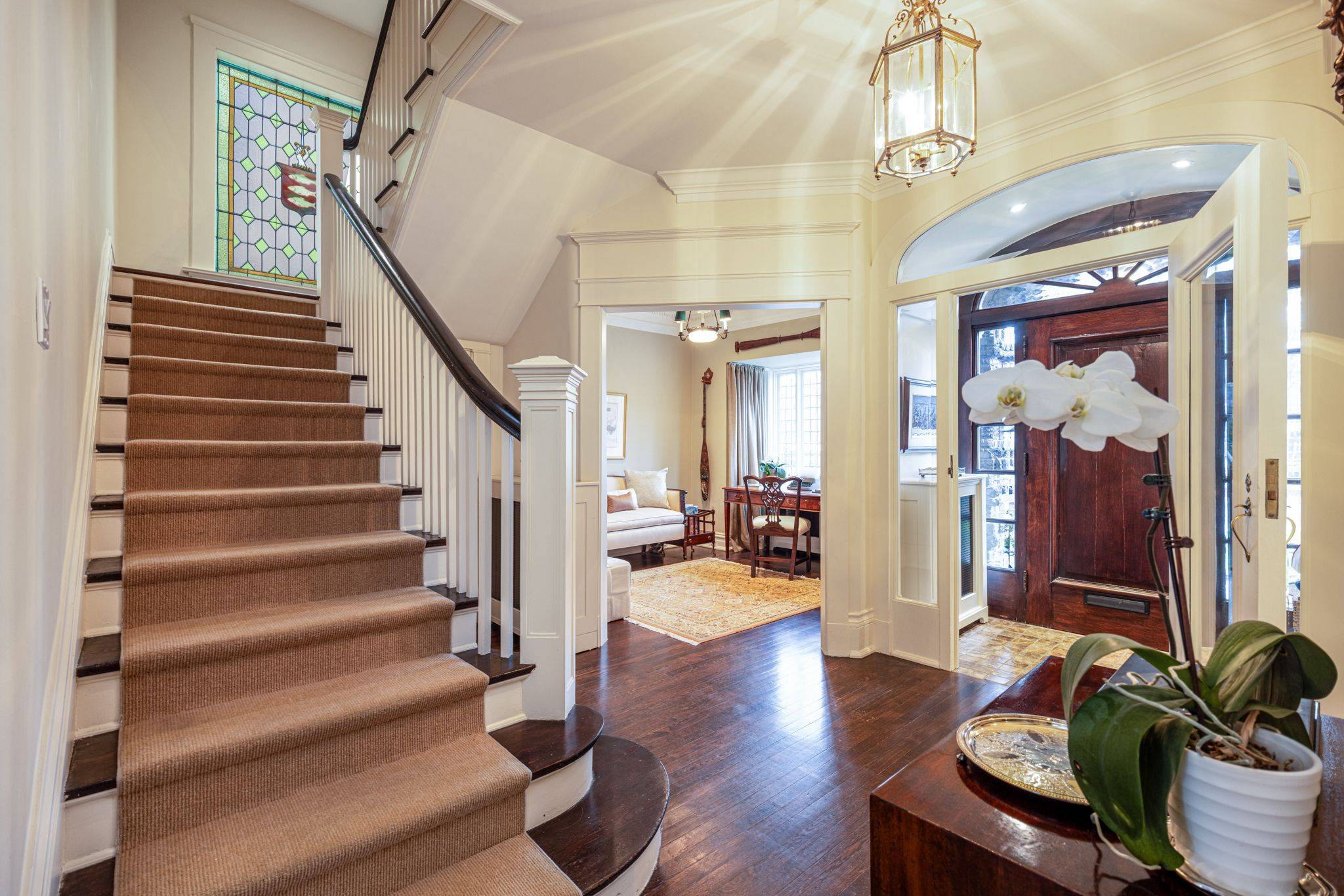 132 Glen RD, Toronto C09, ON M4W 2W3