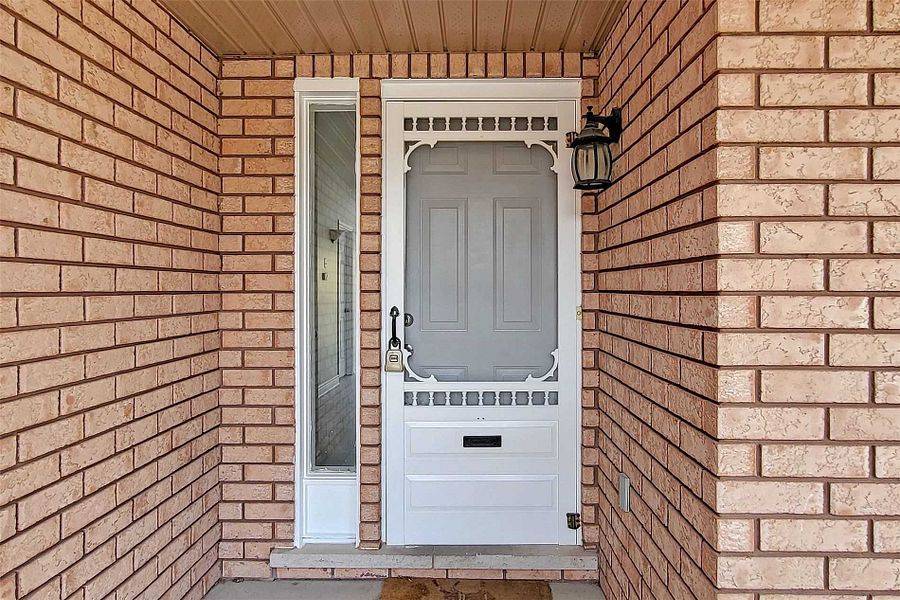 9 Sydenham Wells N/A, Barrie, ON L4M 6R3