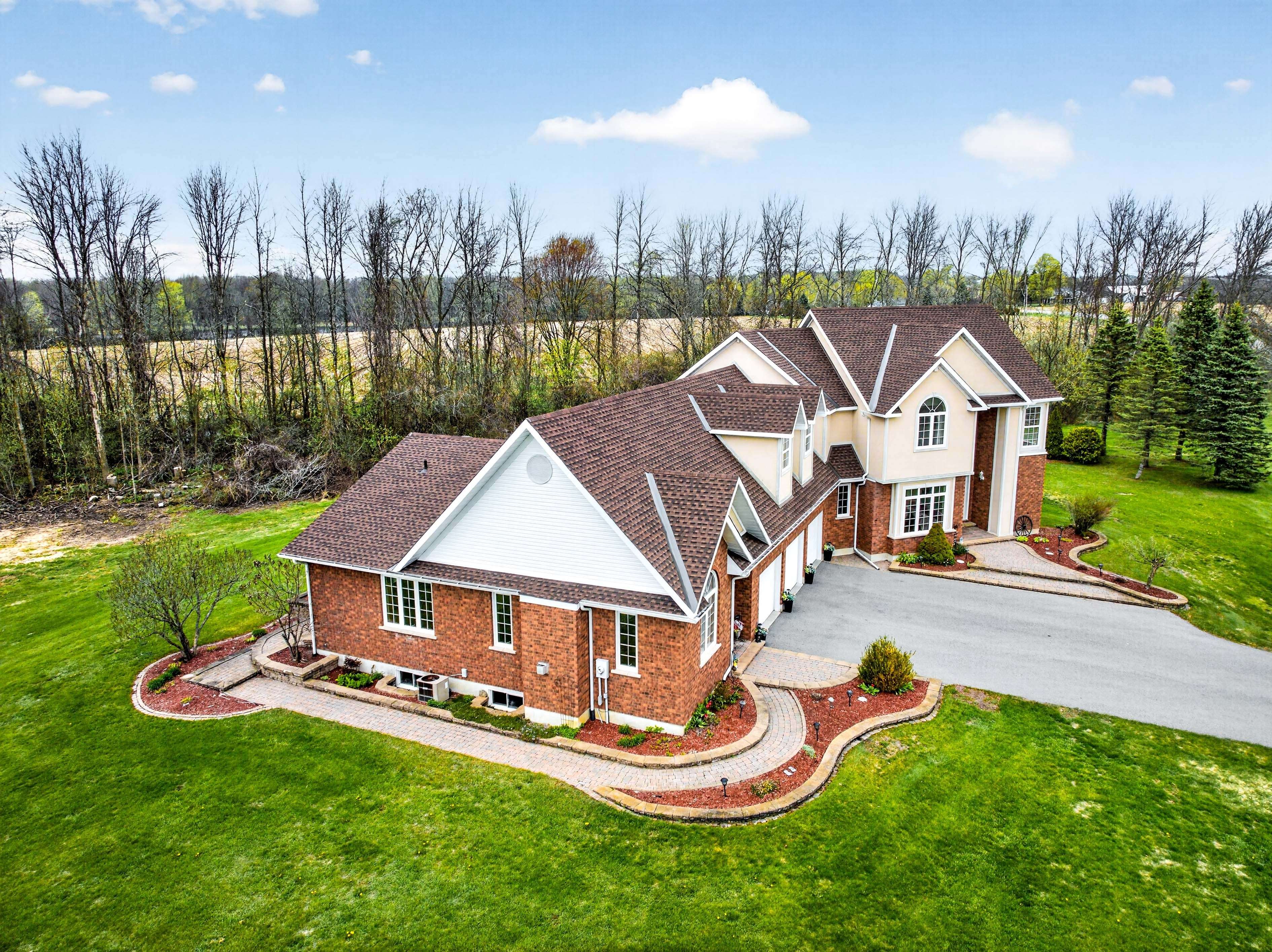 3560/3562 Weir RD, Edwardsburgh/cardinal, ON K0E 1X0