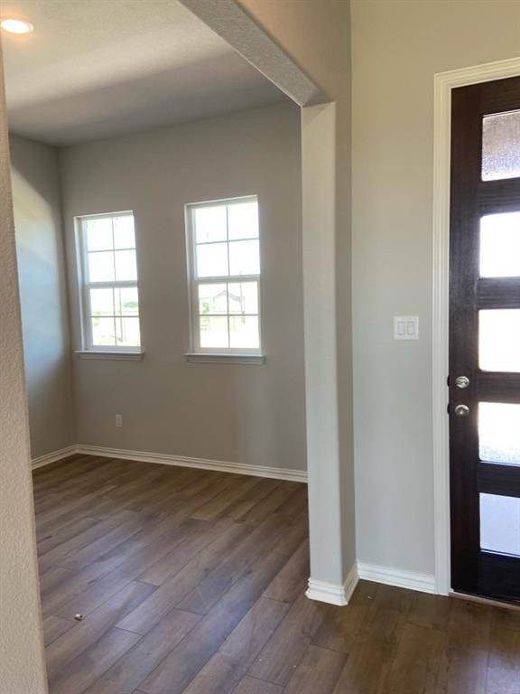 900 County Road 200, Valley View, TX 76272