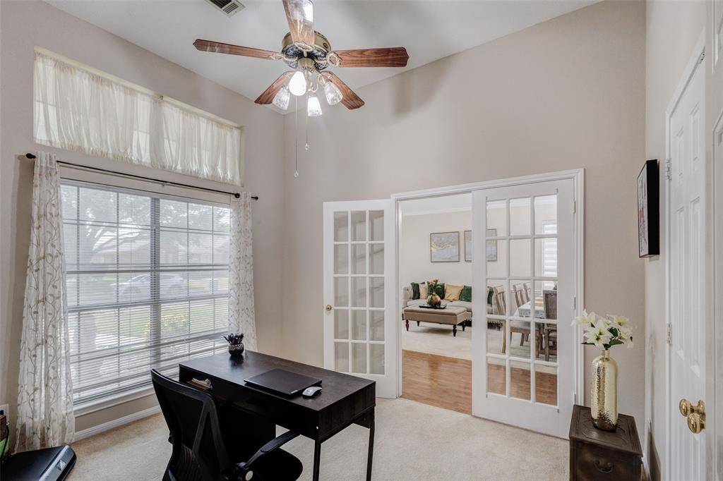 1403 Dutchman Creek Drive, Desoto, TX 75115