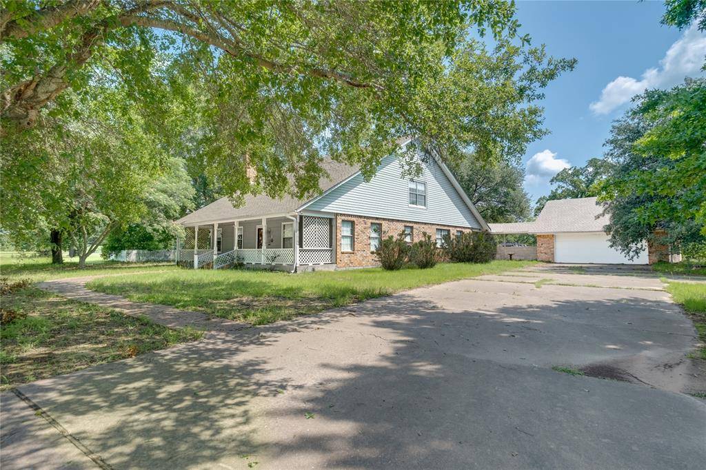1710 An County Road 463, Montalba, TX 75853