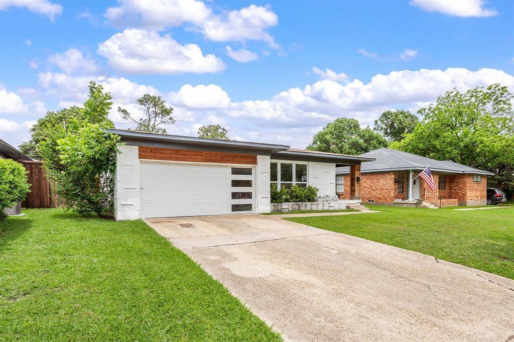 8852 Larchwood Drive, Dallas, TX 75238