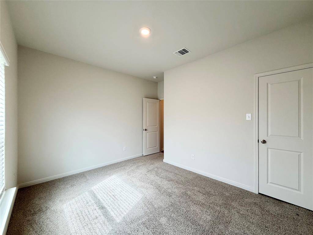 13404 Gitty Up Circle, Cresson, TX 76035