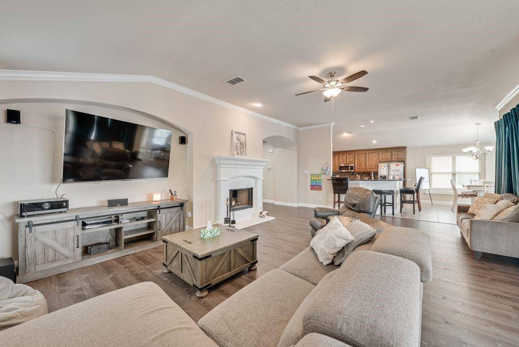 1913 Huron Drive, Rockwall, TX 75087