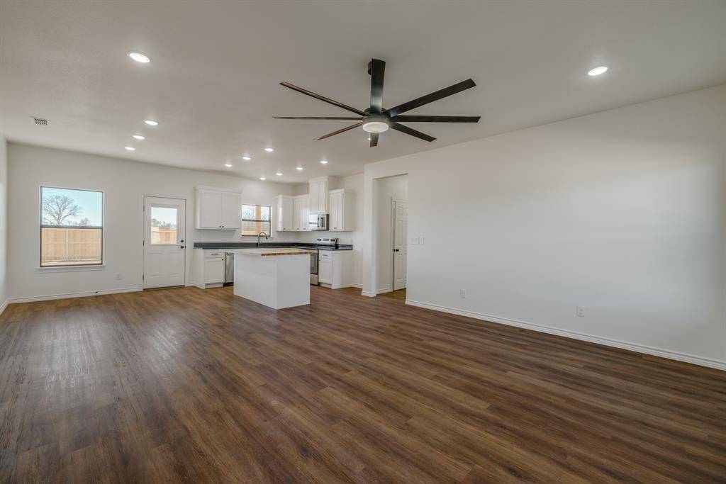 900 Ruger Drive, Clyde, TX 79510