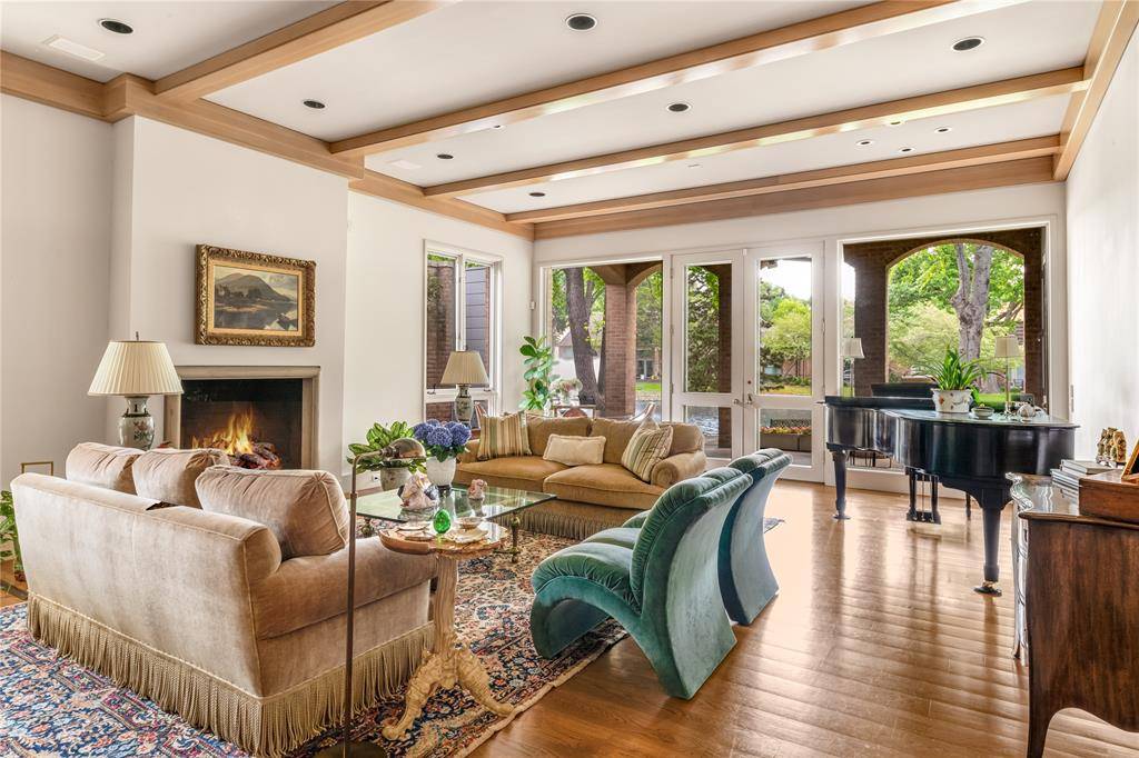 12102 Vendome Place, Dallas, TX 75230