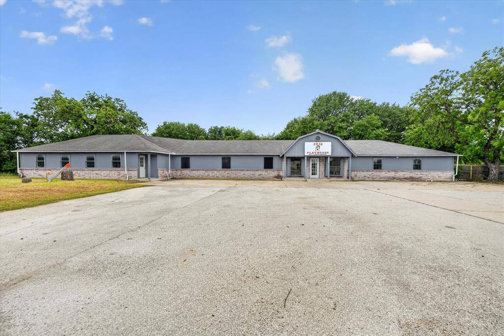 936 E Highway 199, Springtown, TX 76082